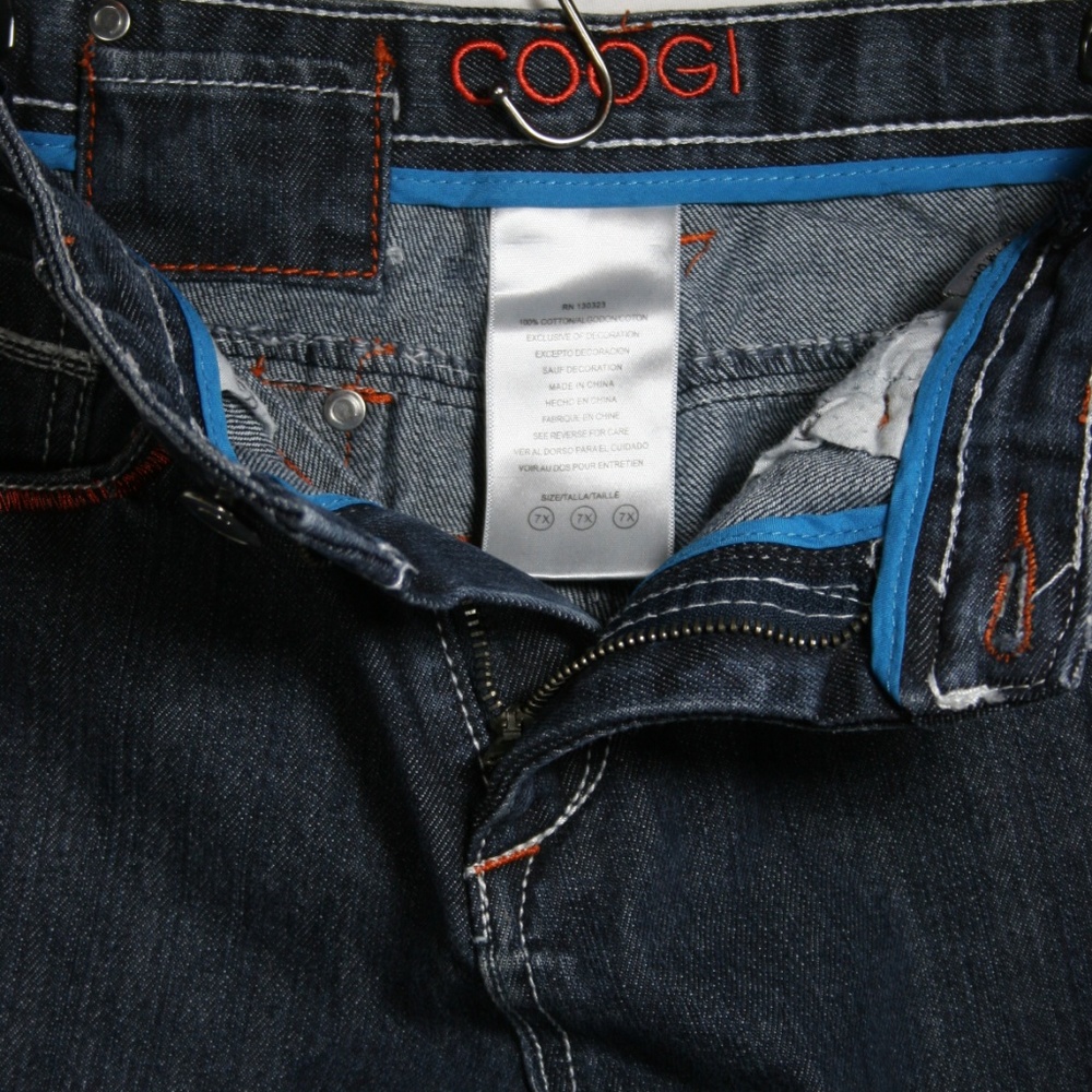 Coogi - Picture 3 of 7